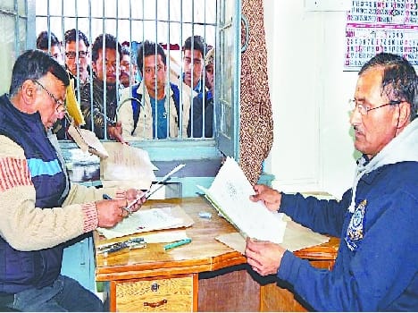 Kumaon University will submit the private examination form 15